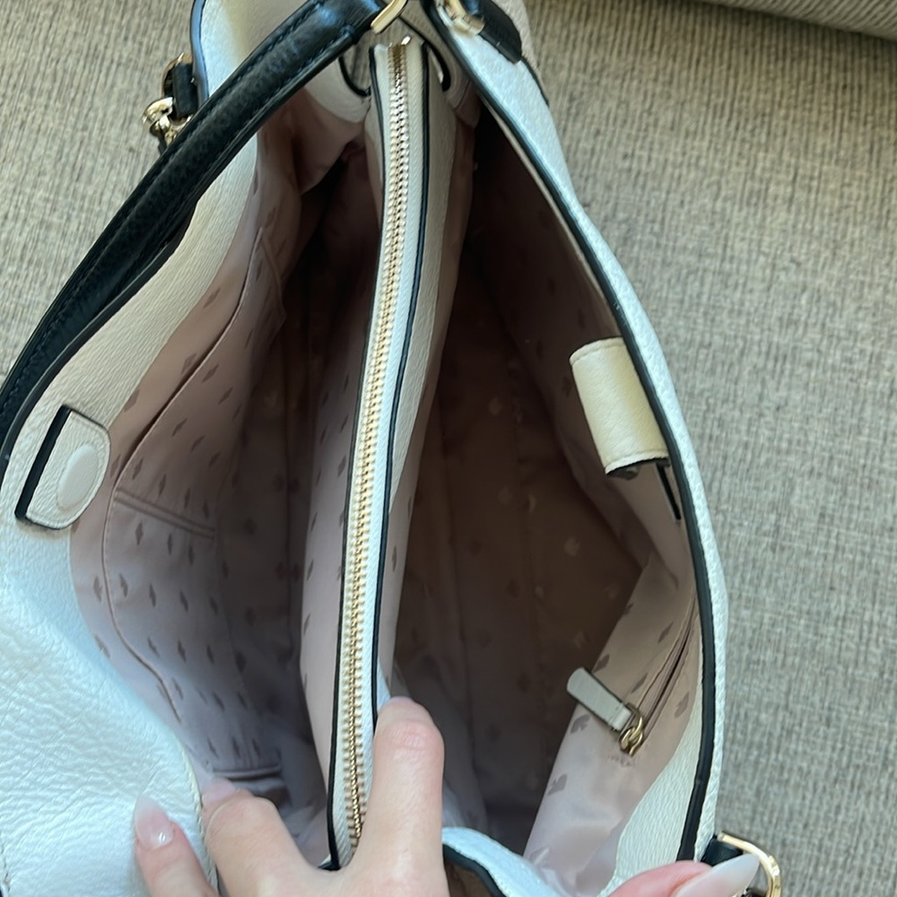 Kate Spade Purse - Picture 3 of 3